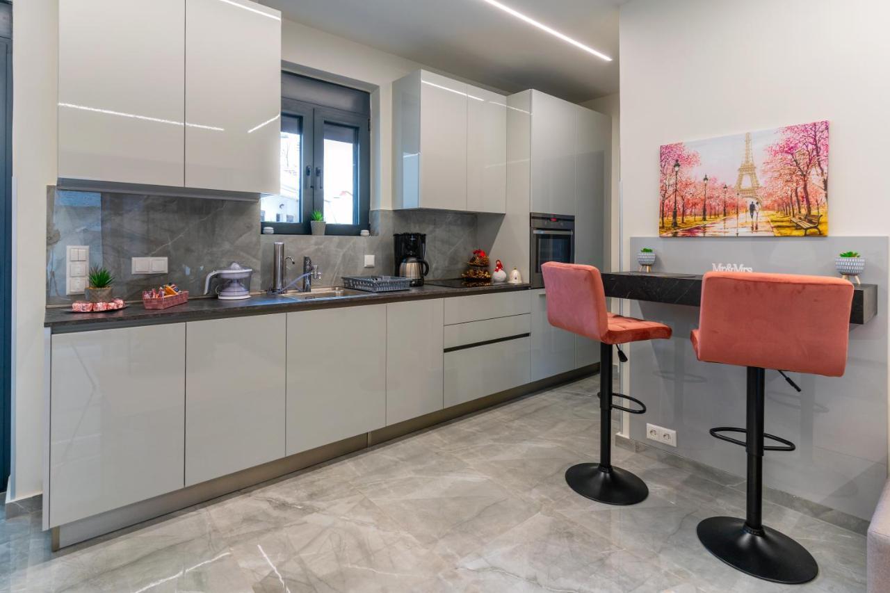Olina'S Luxury Apartment Tríkala Kültér fotó